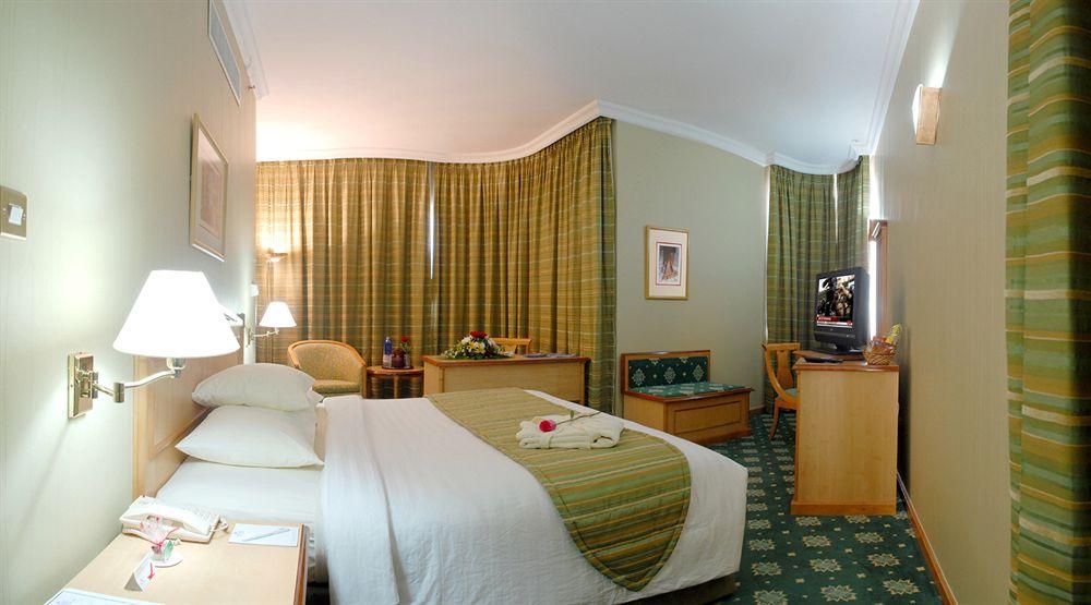 Grand Continental Flamingo Hotel Abu Dhabi Camera foto